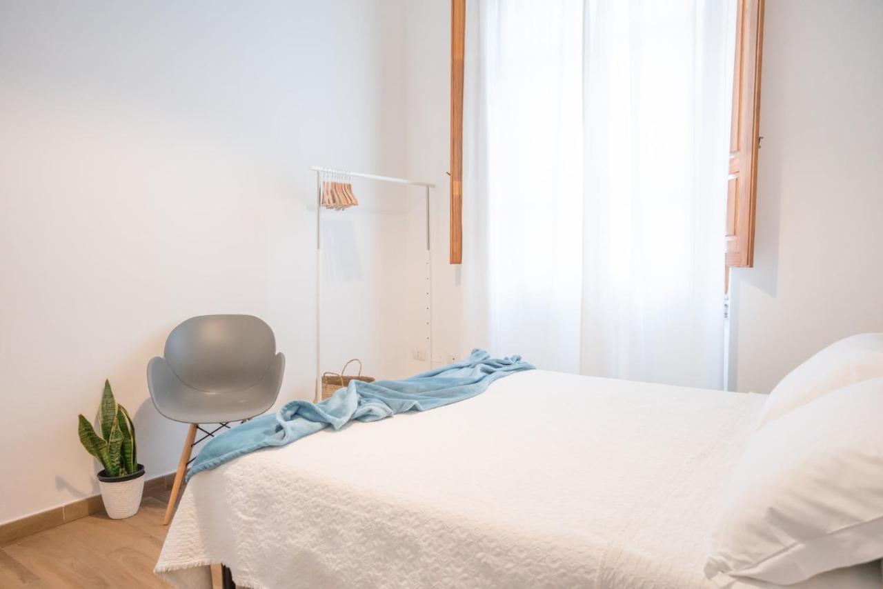 Minimalist Chic A Villanova 3Bdr - 2Bth - Wifi Каляри Екстериор снимка